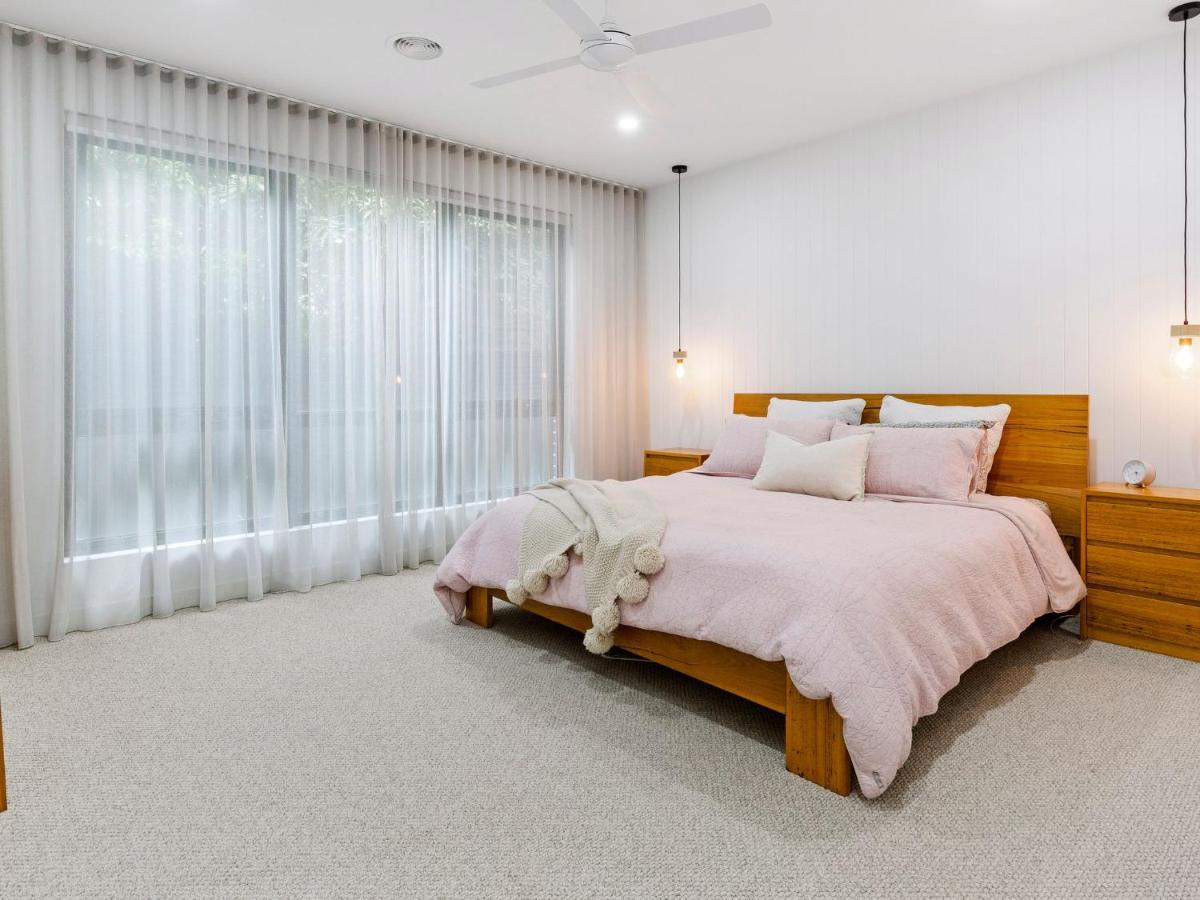 LAGUNA VILLA Mornington - Housity