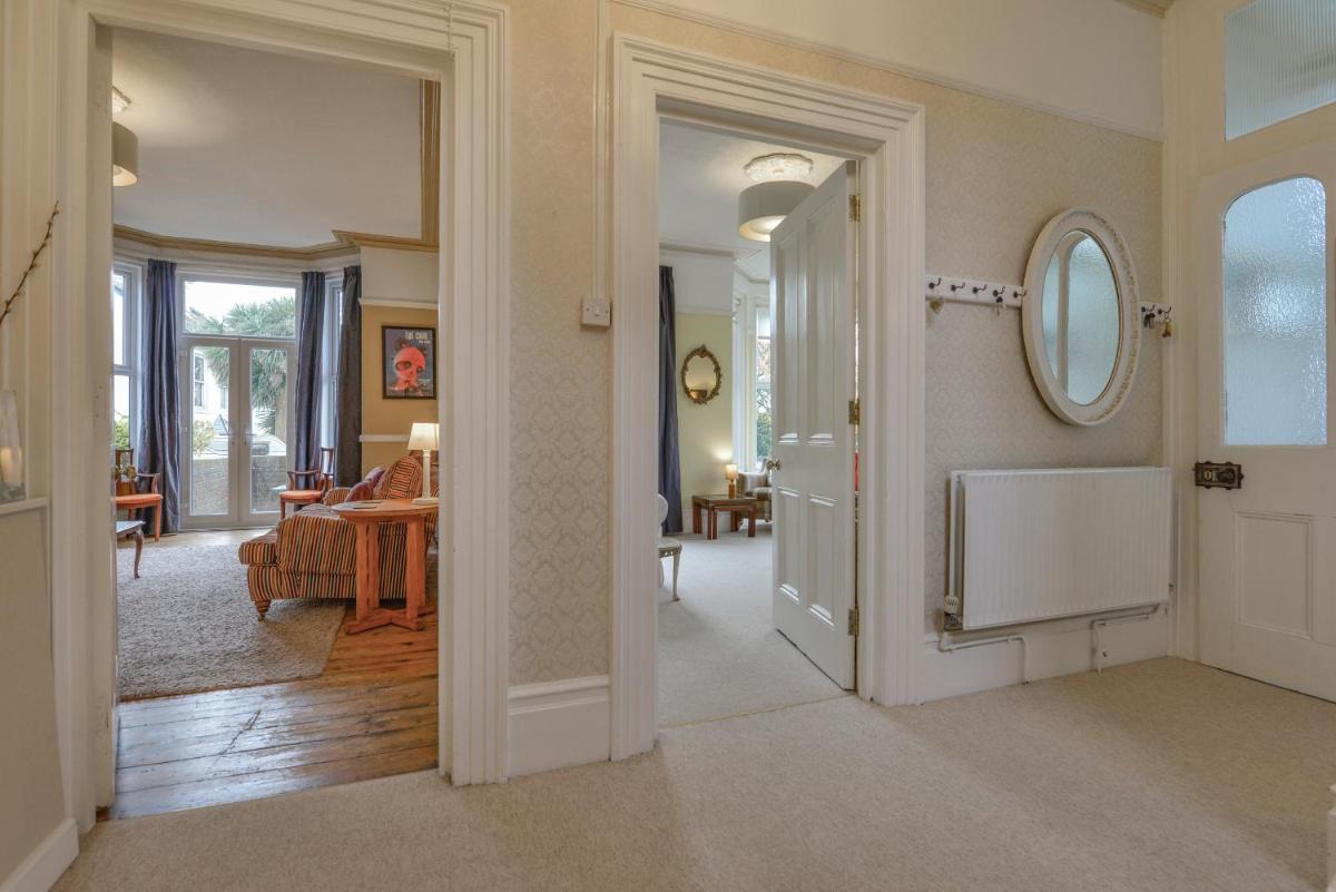 Cranley House - Housity