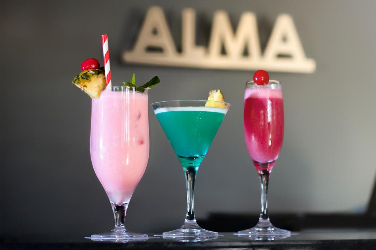 Bebidas em Enotel Magnólia