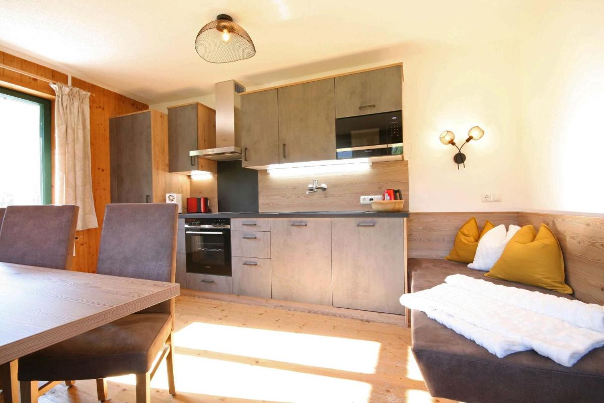 Almliesl WERF-657 - Housity