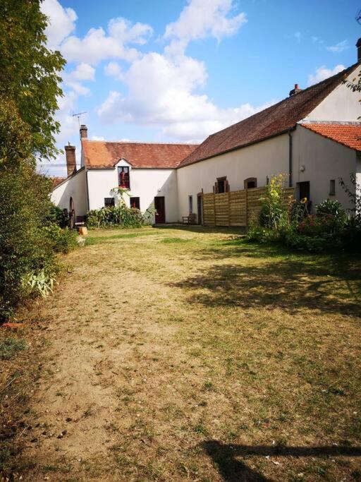 Maison de charme entre ville et campagne - Housity