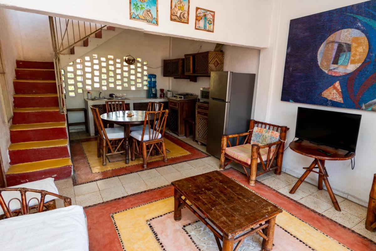 Casa Mexica Bungalows - Housity