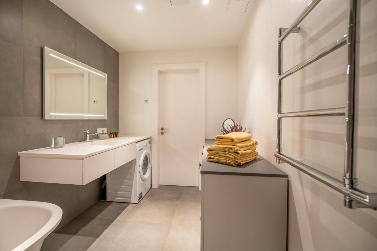 Easyrooms Dzirnavu - Housity