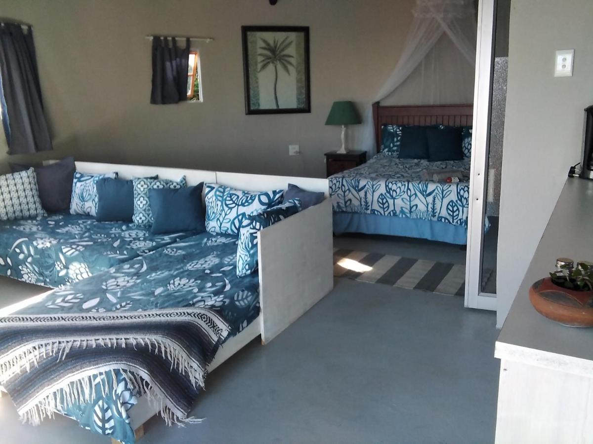 Wildview Self Catering Cottages Coffee Bay, Breakfast & Wi-Fi inc - Housity