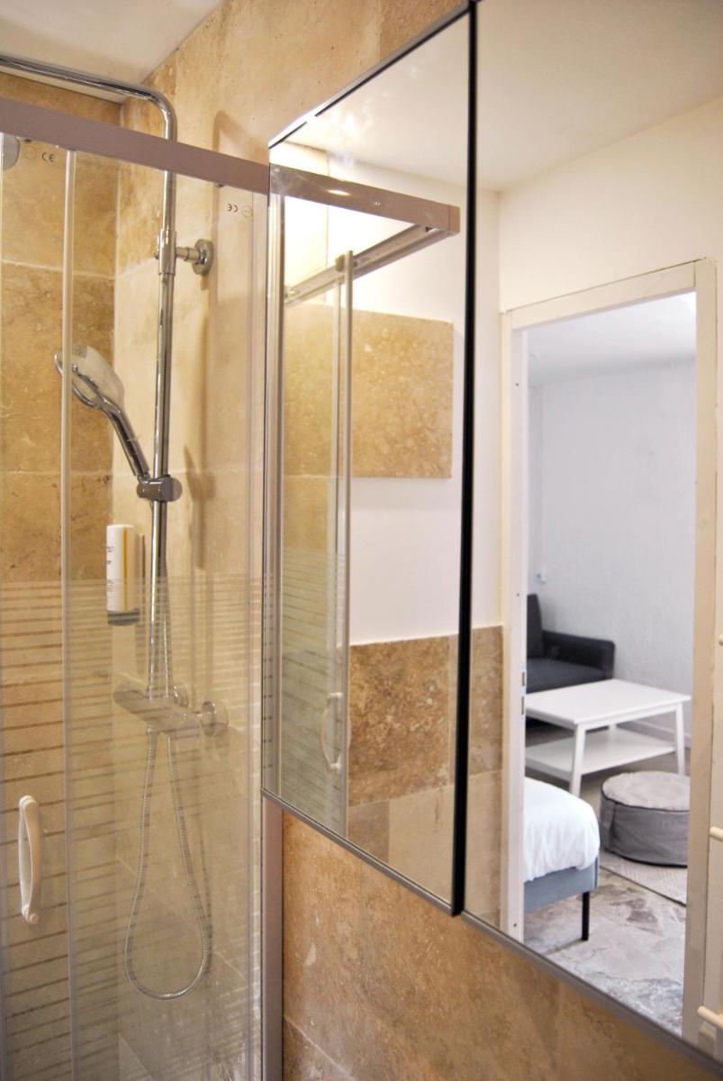 Brit Hotel Dijon Centre Gare - Housity