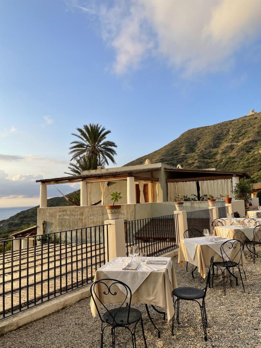 Hotel La Locanda Del Postino - Housity