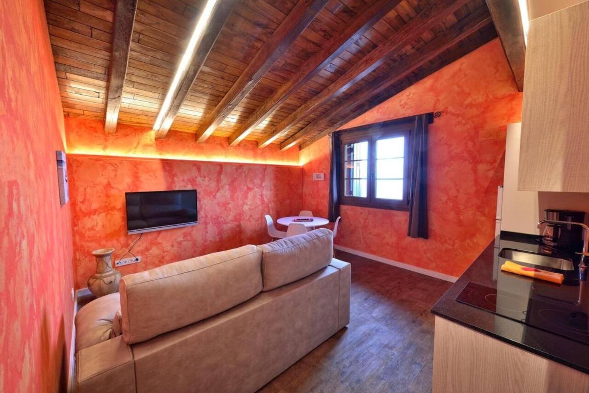 Maddiola Apartment - Housity