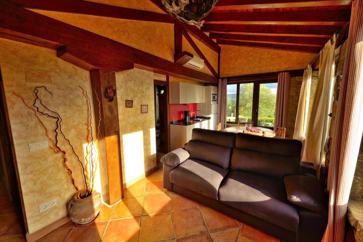 Maddiola Apartment - Housity