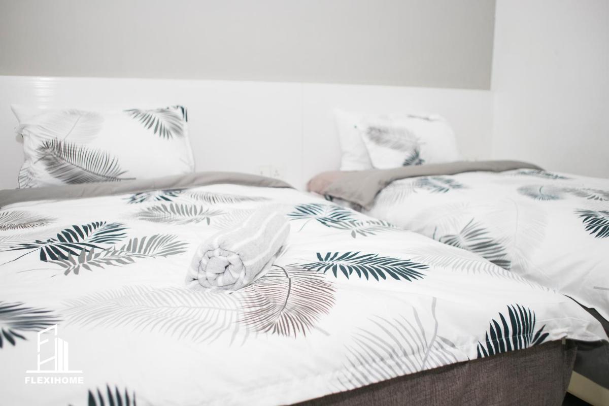 10am-6pm, SAME DAY CHECK IN AND CHECK OUT, Work From Home, Shaftsbury-Cyberjaya, Comfy Home by Flexihome-MY - Housity