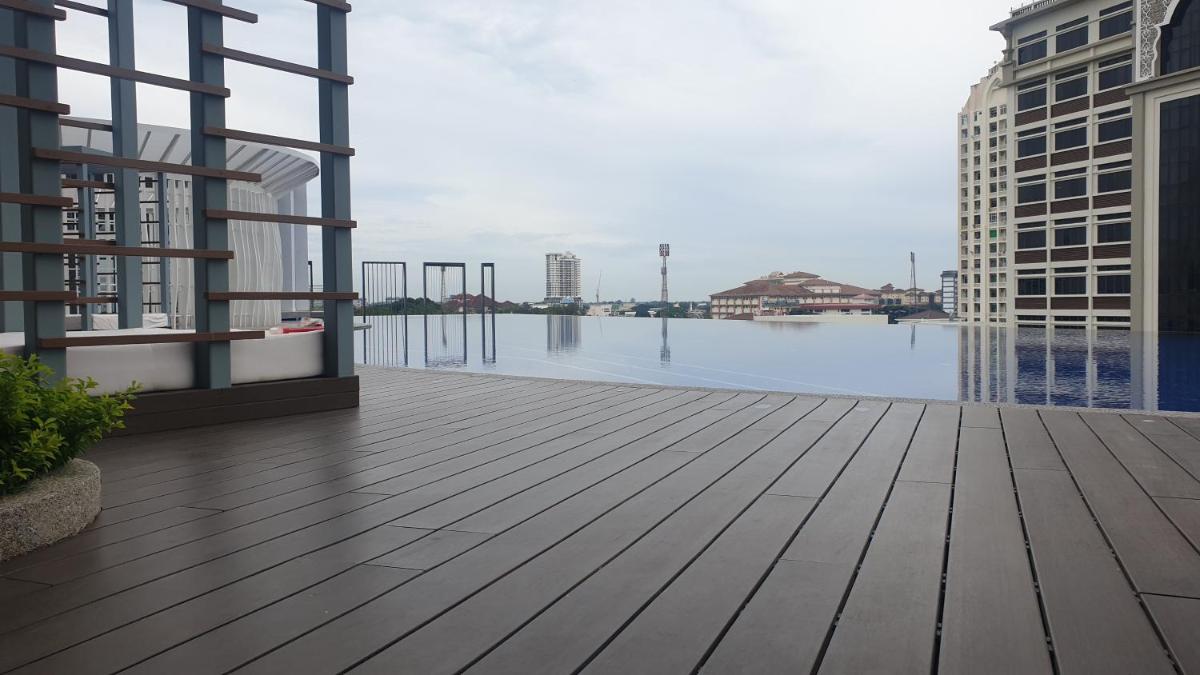 Prestige Troika Luxury Stay - Housity