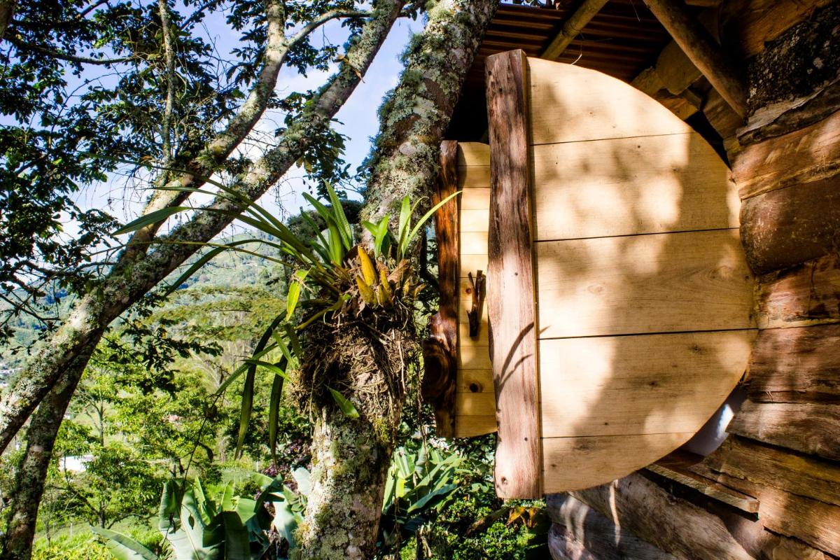 Cabana del Rio Lejos Pijao, Finca Flora del Rio - Housity