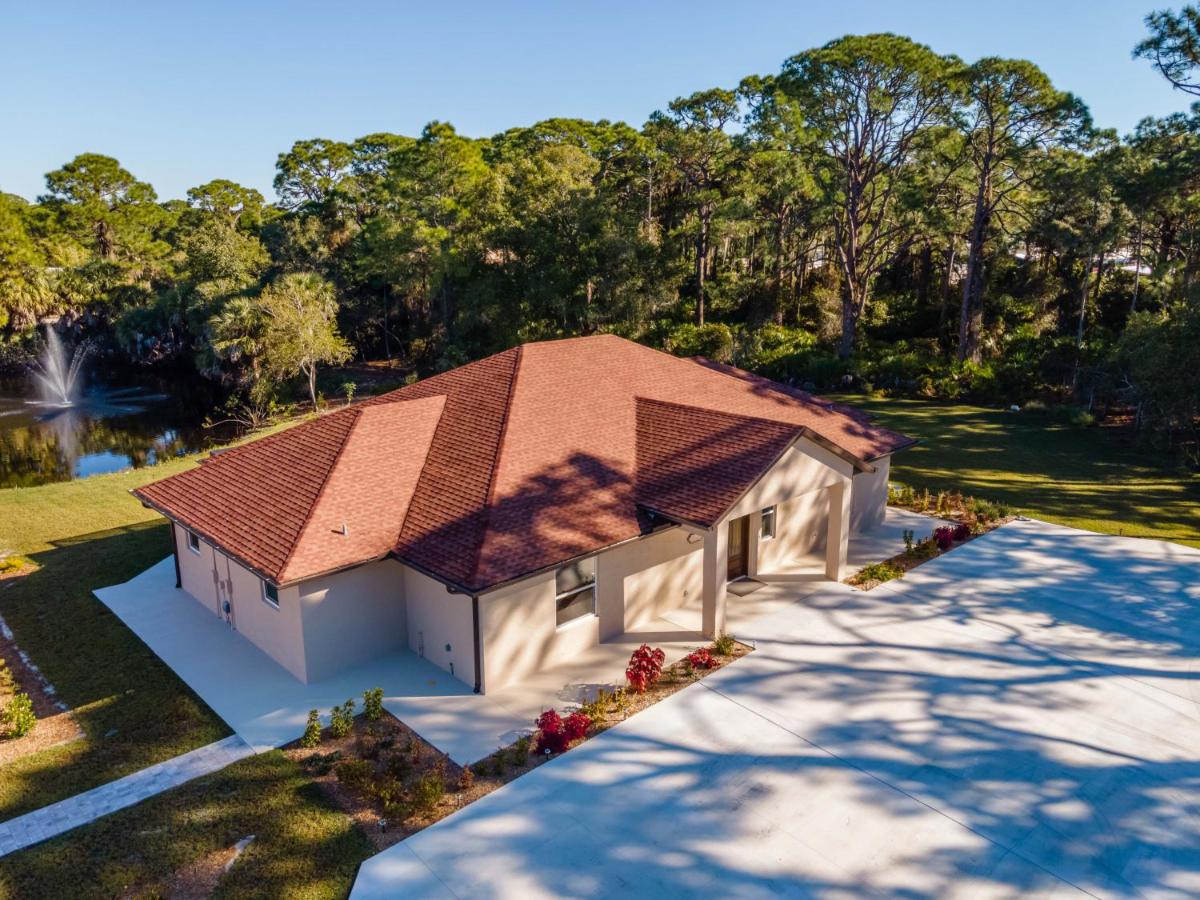 Short term vacation rental luxury B&B CTH - Housity