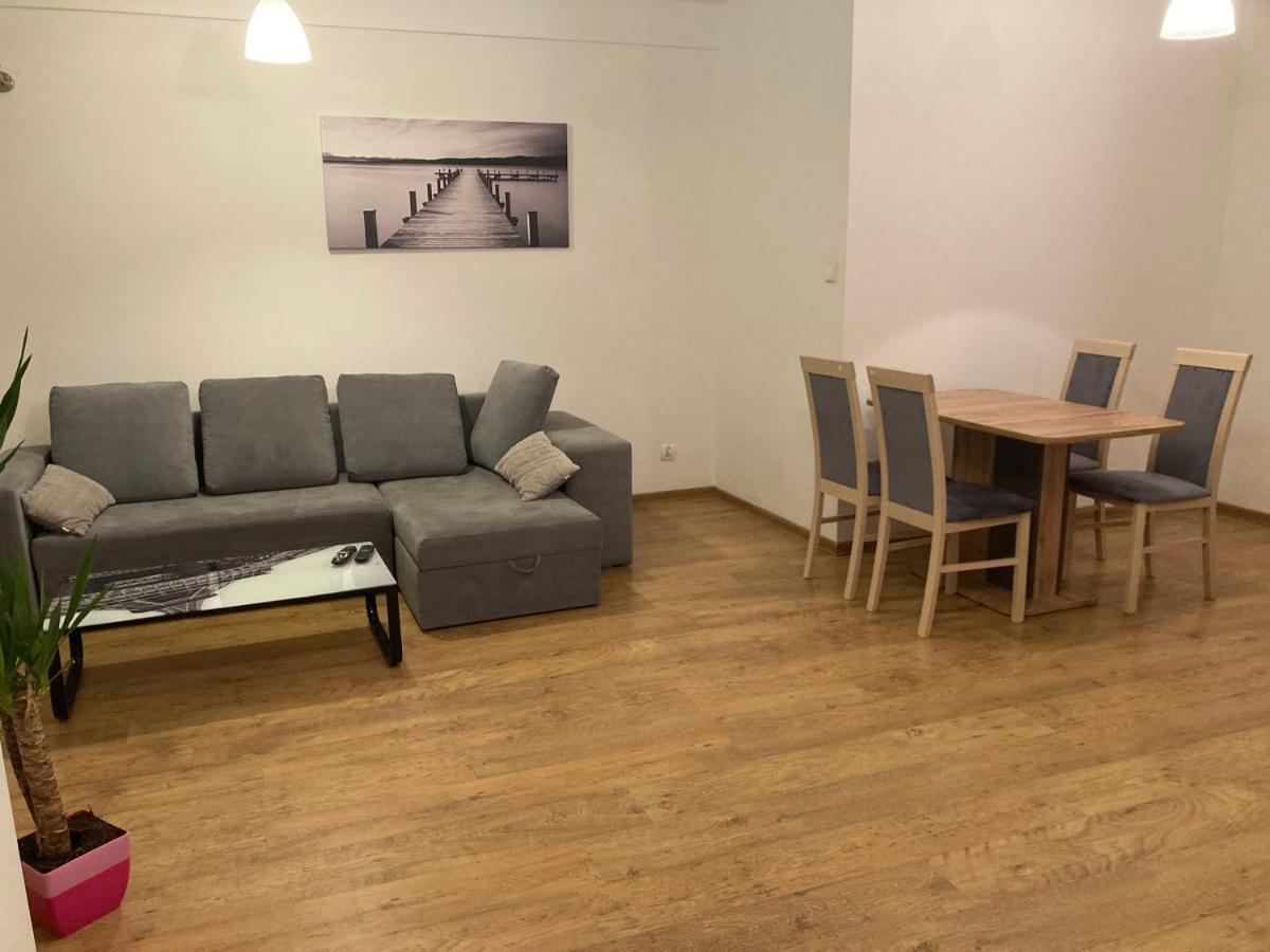 Mieszkanie w Centrum - Housity