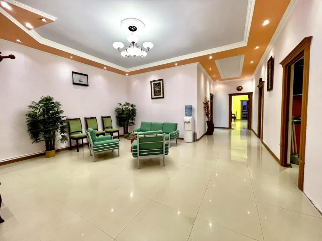 Suitetrails - Yerevan House holiday home 18