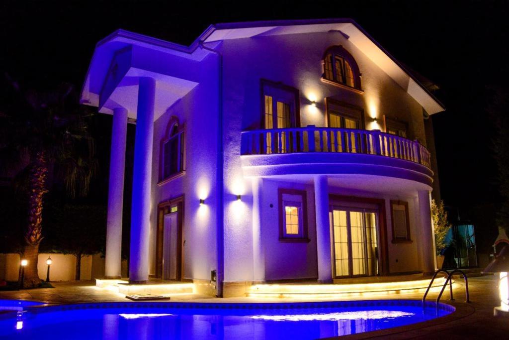 BELEK PRIVATE VILLA WITH POOL NEAR THE beach - Housity