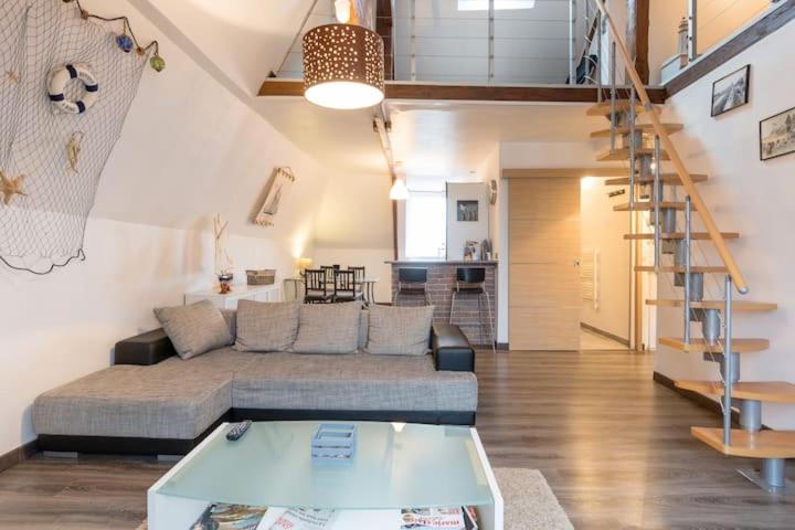 Duplex - Hizvo
