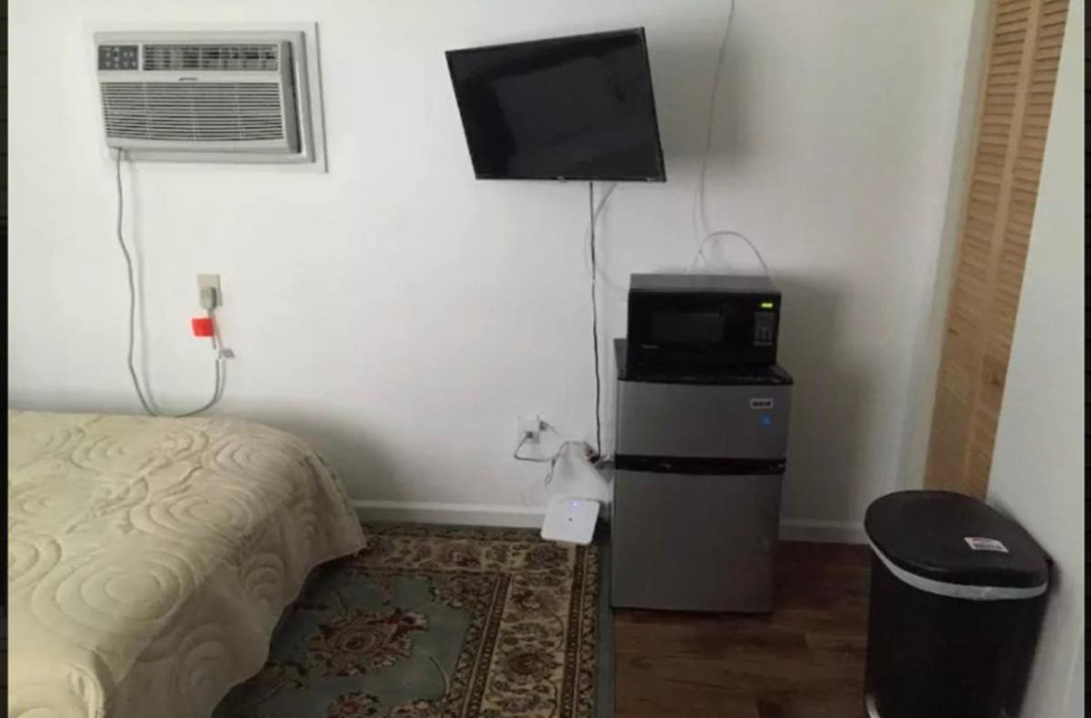 Cozy Mother-in-Law Suite - Housity