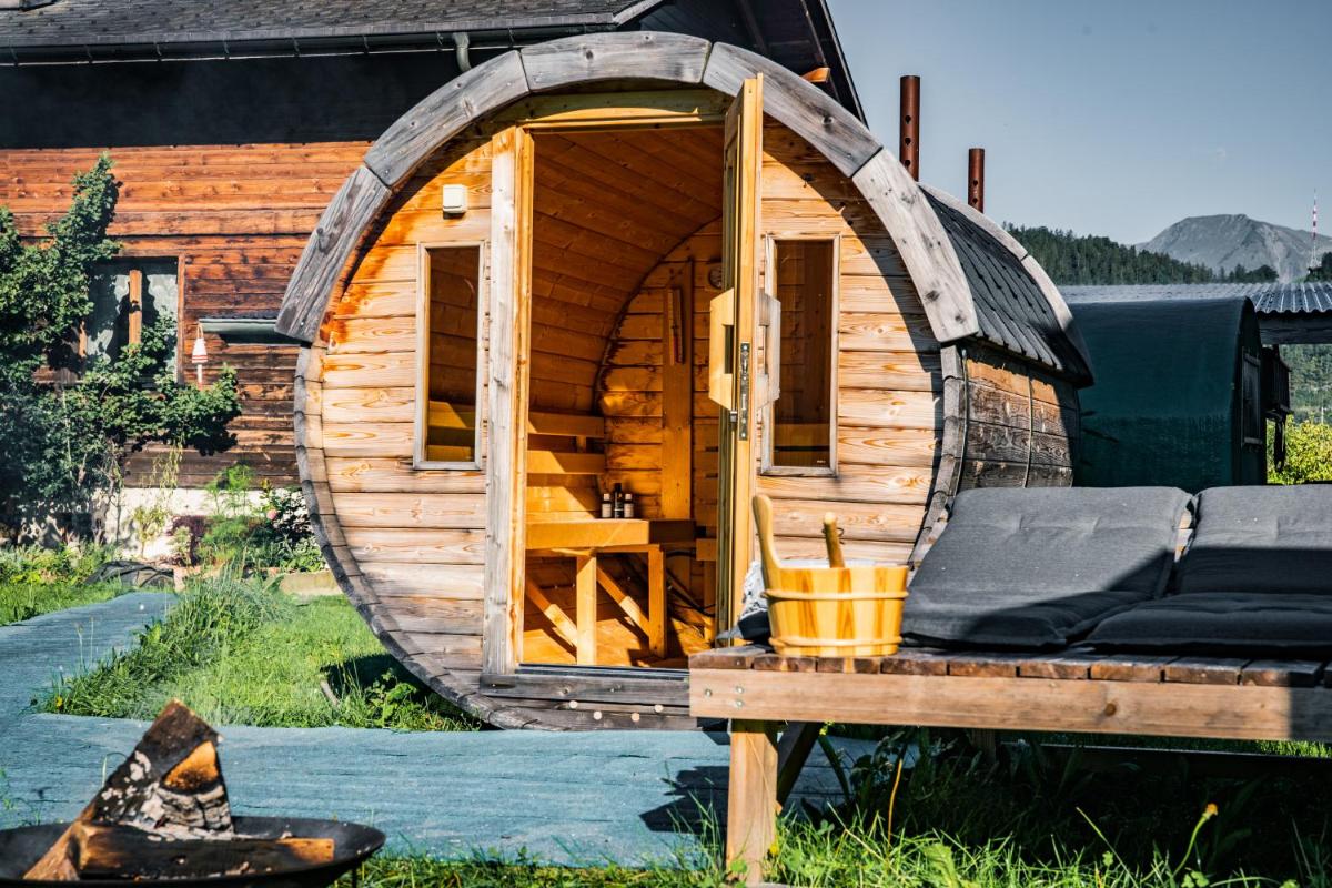 Schlafen im Fass - Schlaffass - Abenteuer - Romantik - Haslifass - Housity