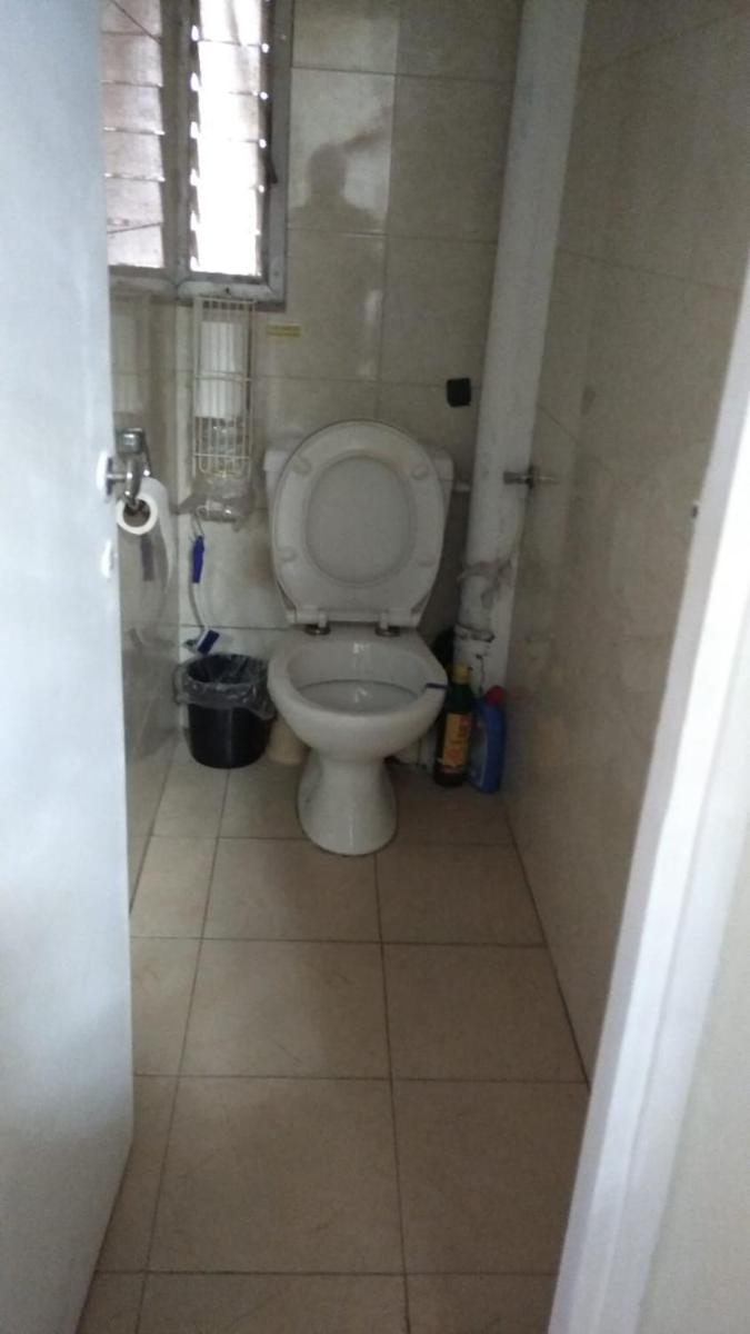 Private room near the Airport for amazing people - Housity