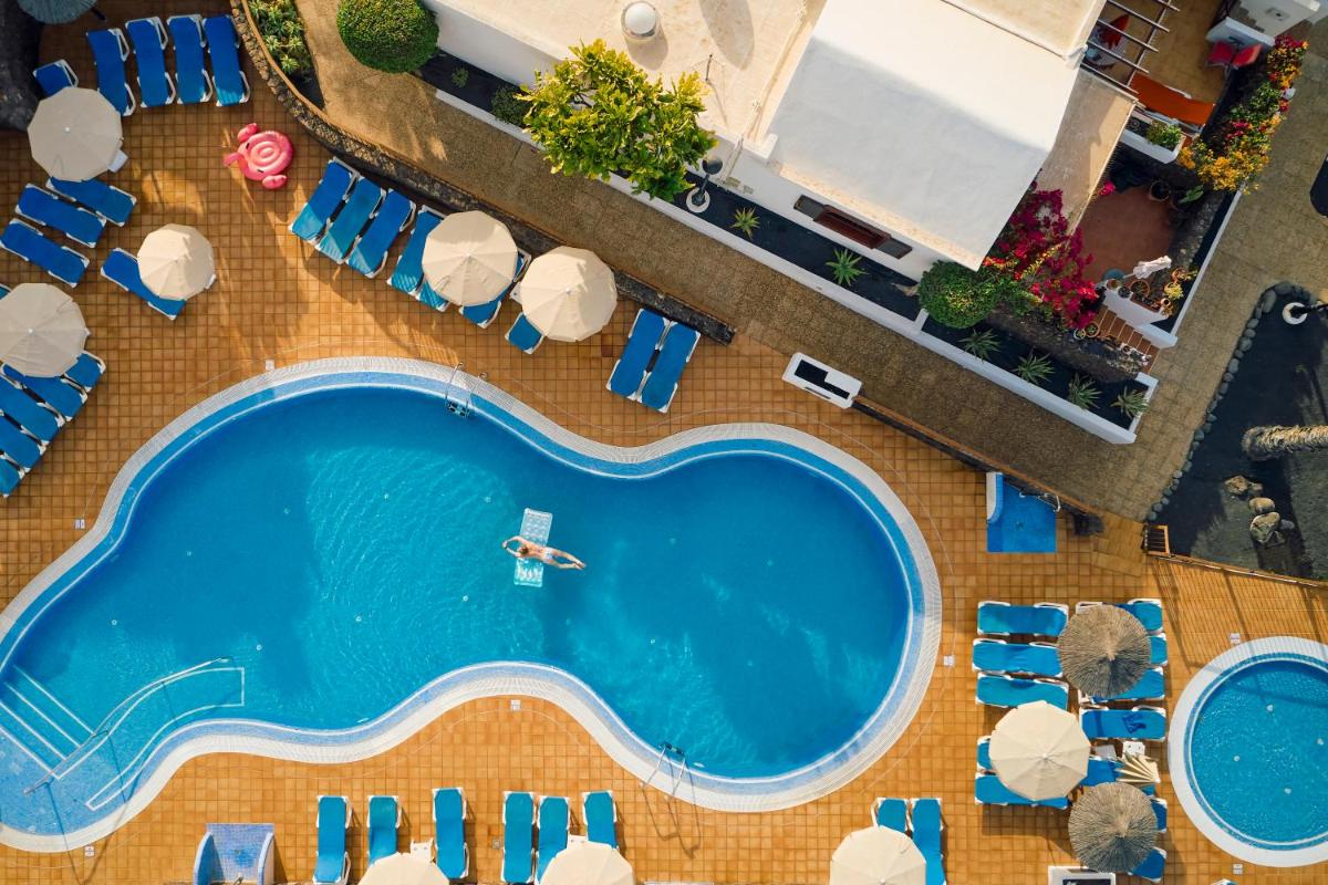 Grupotel Flamingo Beach - Housity