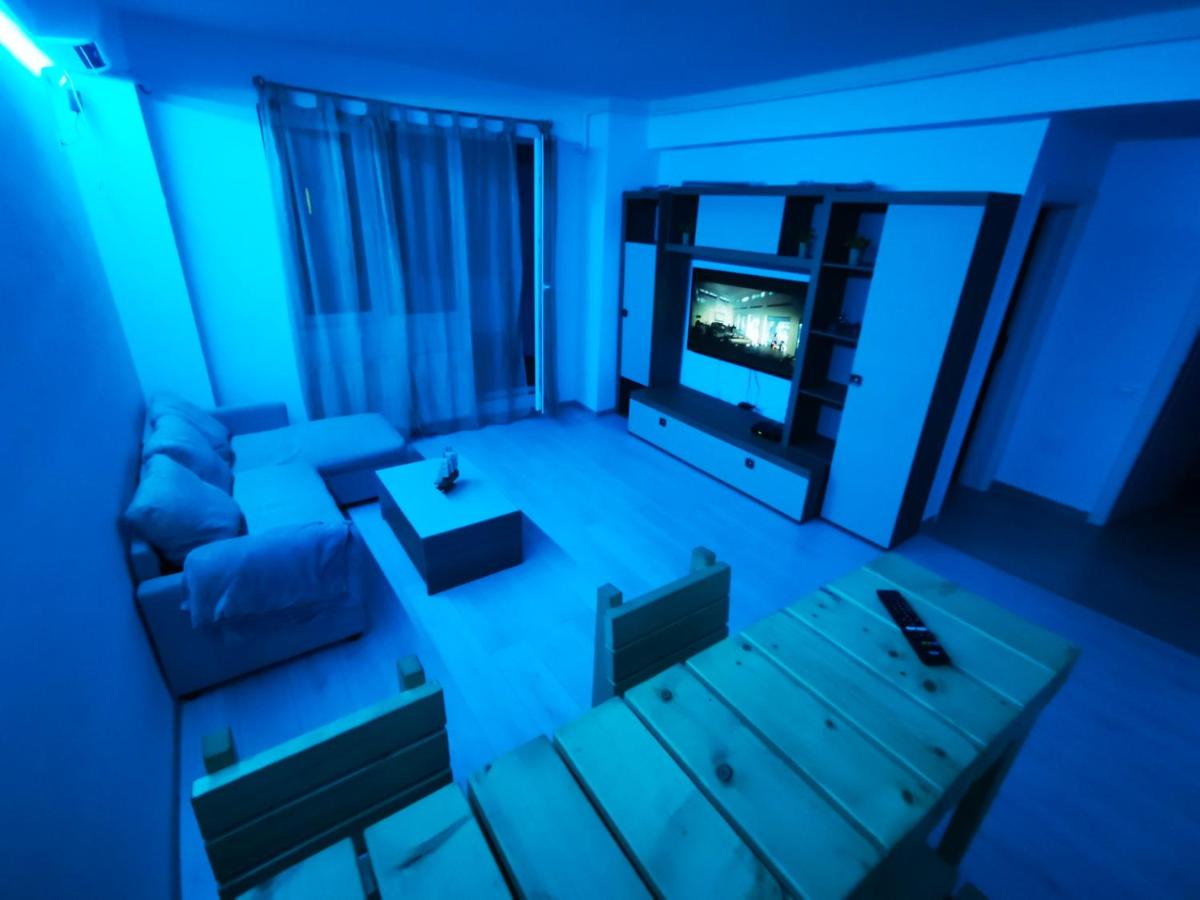 Suitetrails - Rustic Apartment