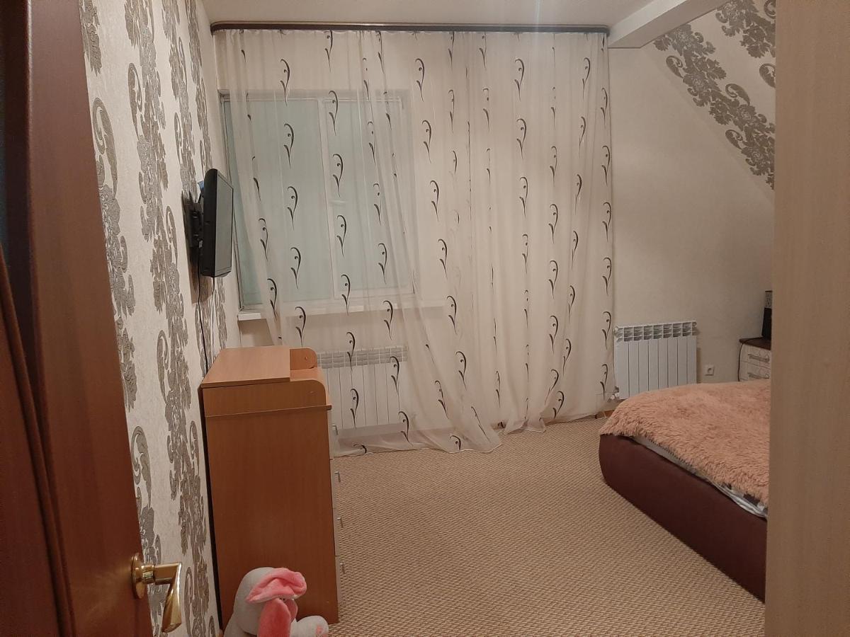 2 x komnatnaia kvartira tarko sale - Housity