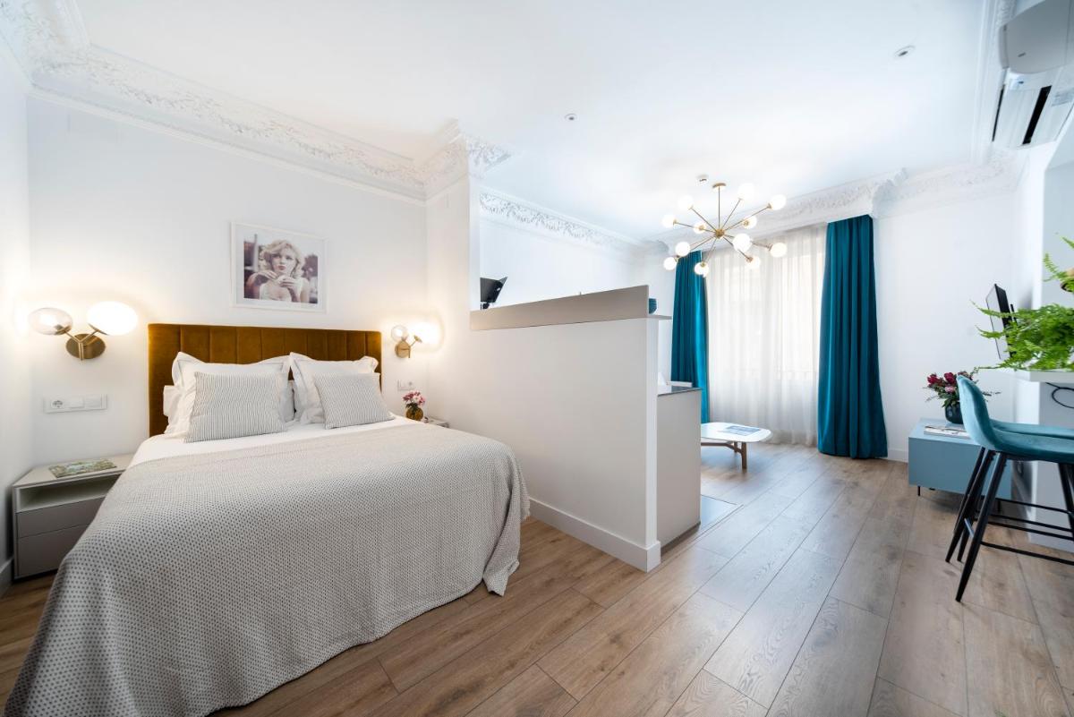 Real Segovia Apartments by Recordis Hotels - Housity