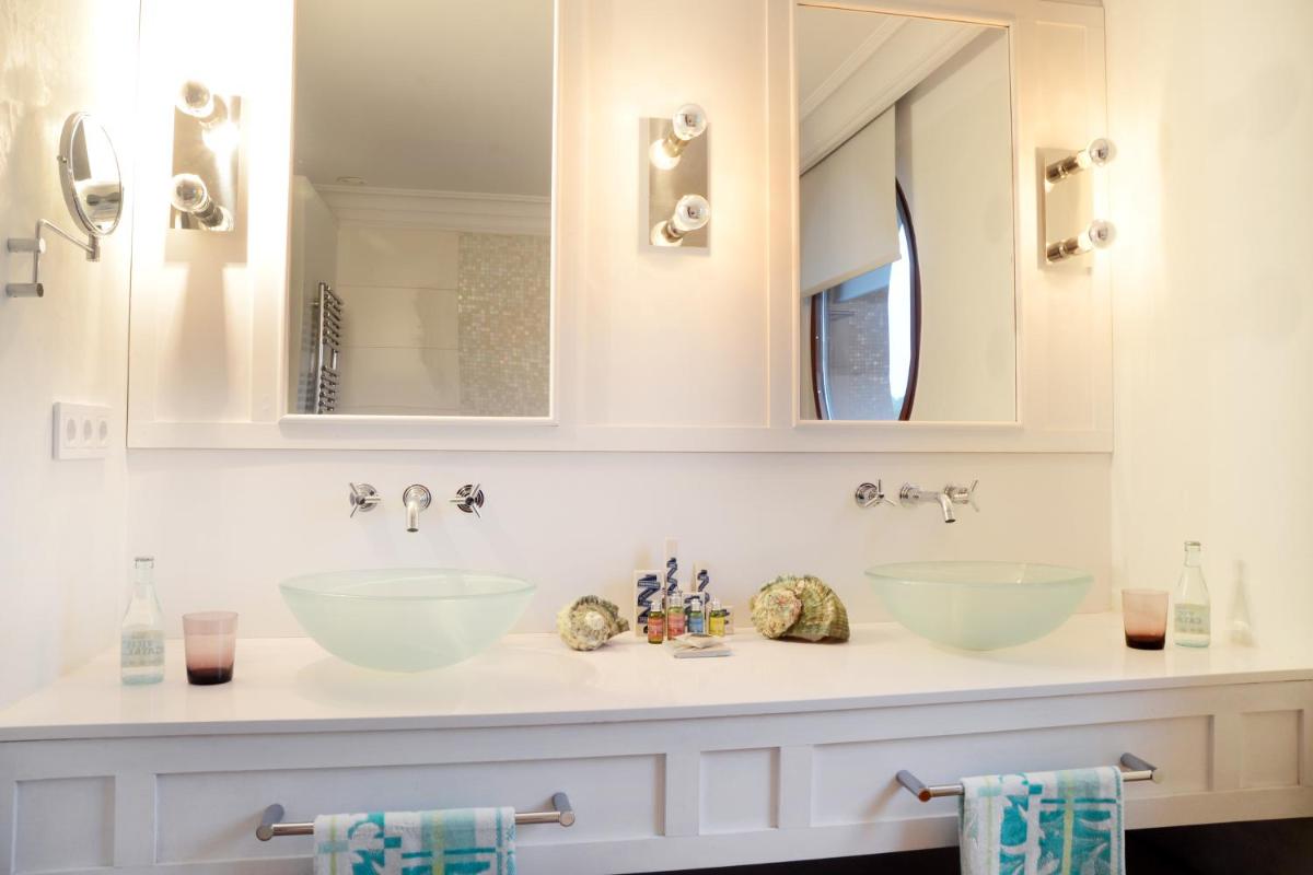 Un baño de Casa Anamaria Hotel