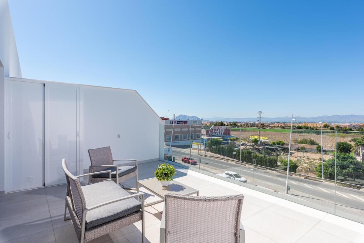 Apartamentos Benimar - Housity