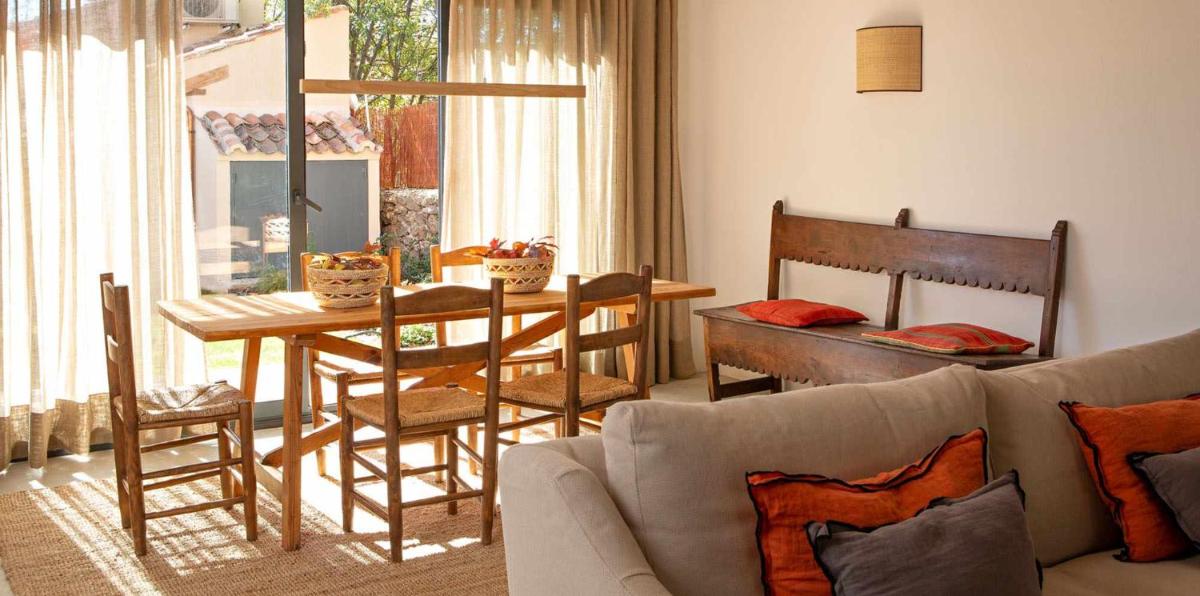 La Alberca Casa con jardín y piscina - Housity