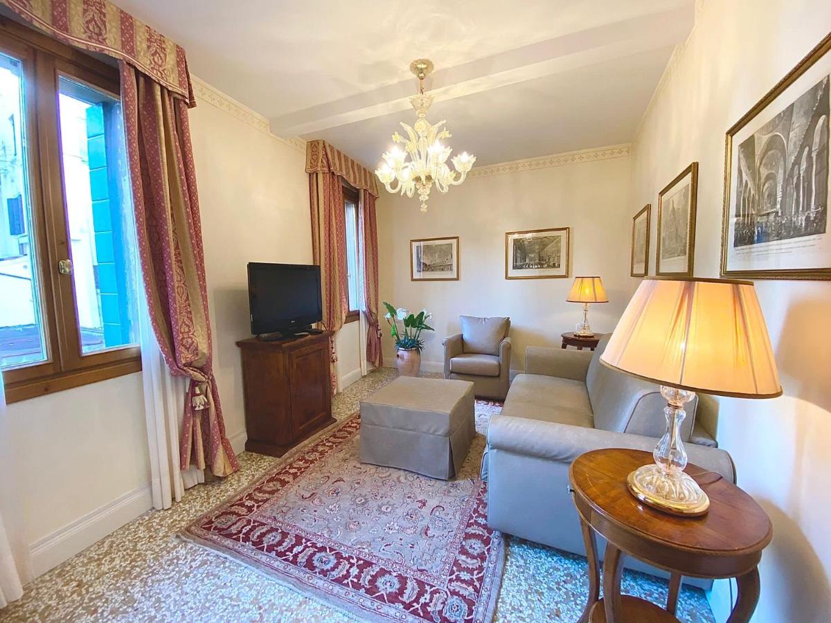 San Gregorio Venice Apartments - Housity