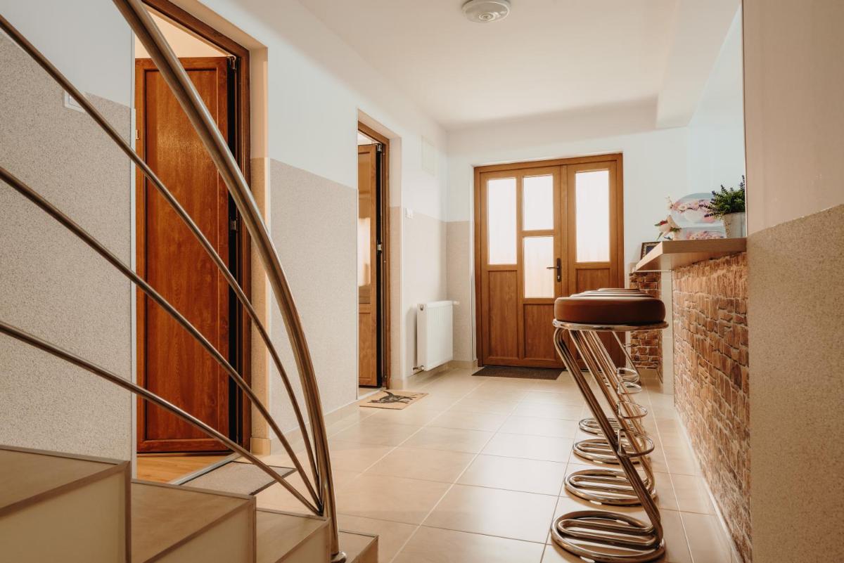 Pensiunea Alin - Housity