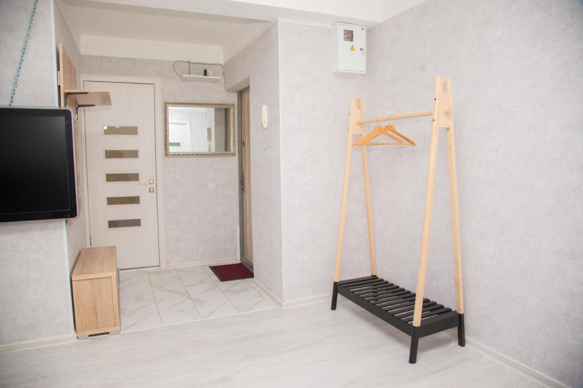 2 Rooms Luxury Apartment on Shkilna 34 Street - Housity