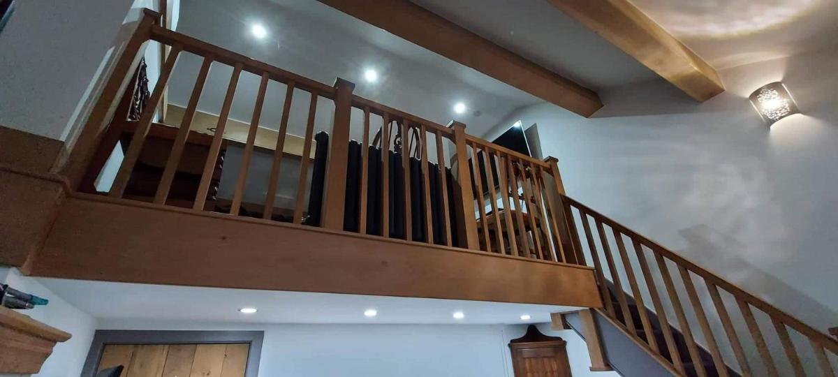 Colts Neck Cottage Upper Hopton, Mirfield, West Yorkshire - Housity