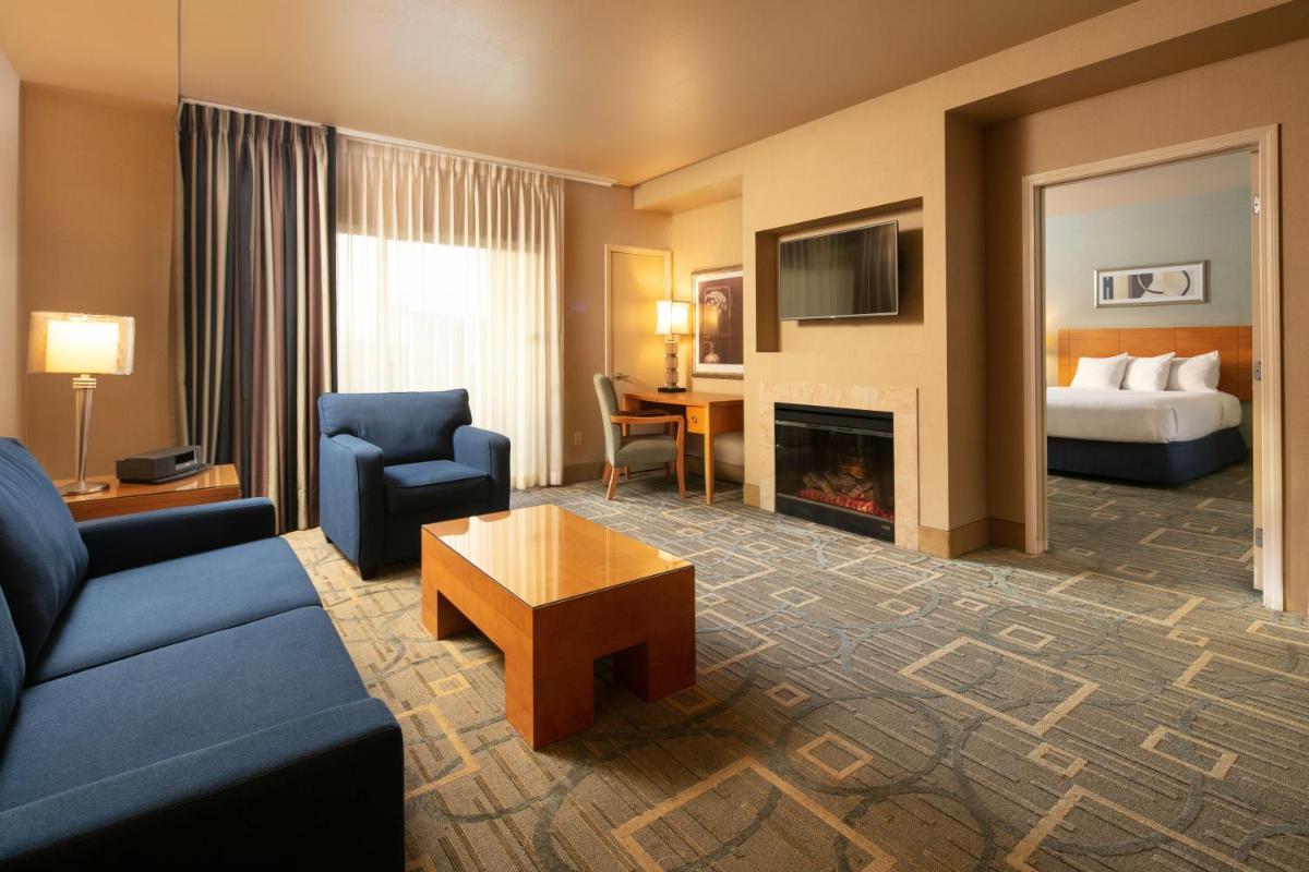 The Platinum Hotel - Housity