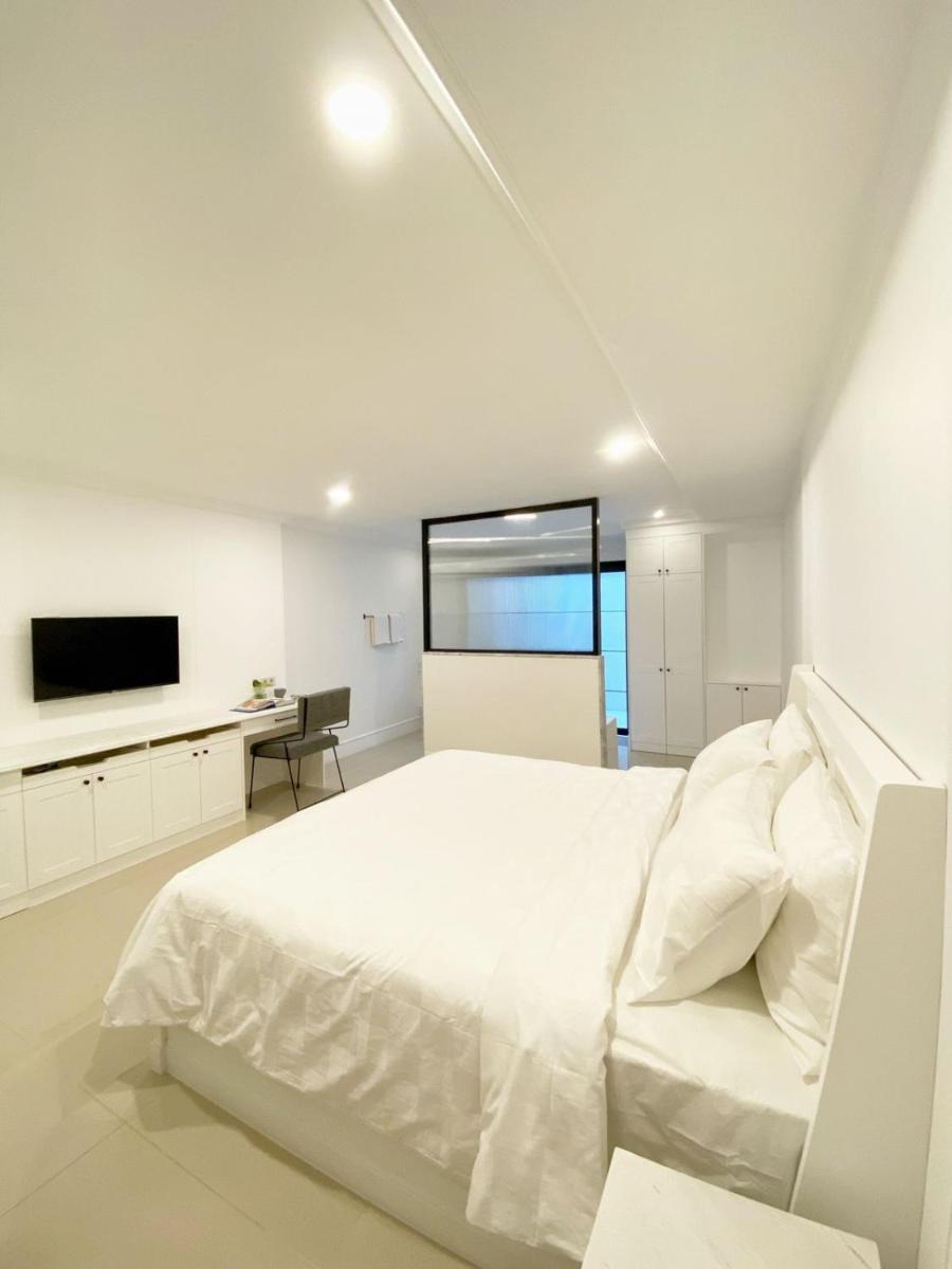 Loewys Home Tanjung Duren Jakarta Barat - Housity