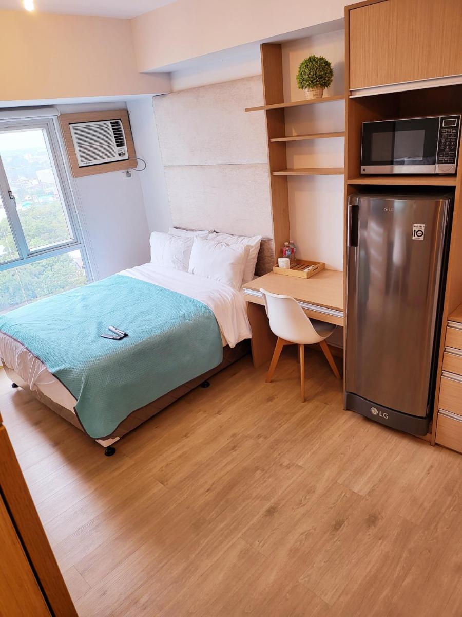 Steff's Condo 1805 at Centrio Tower - Housity