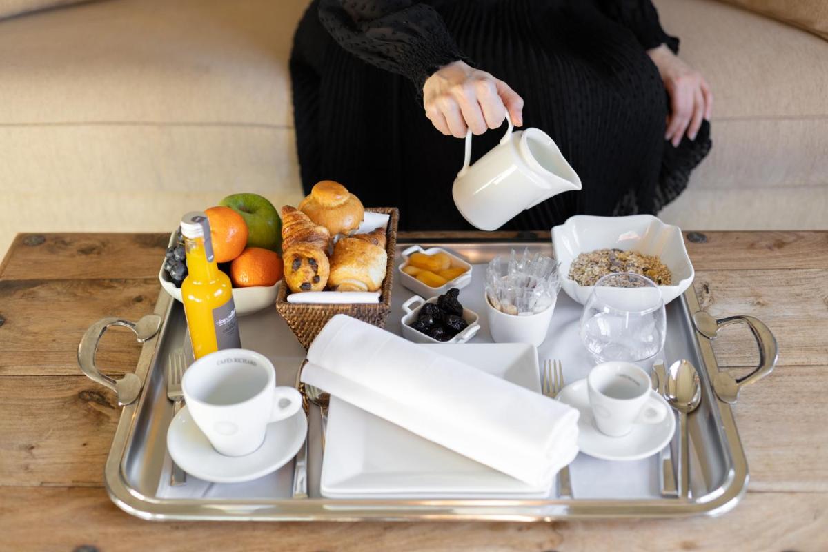 Nourriture dans l'hôtel ou à proximité