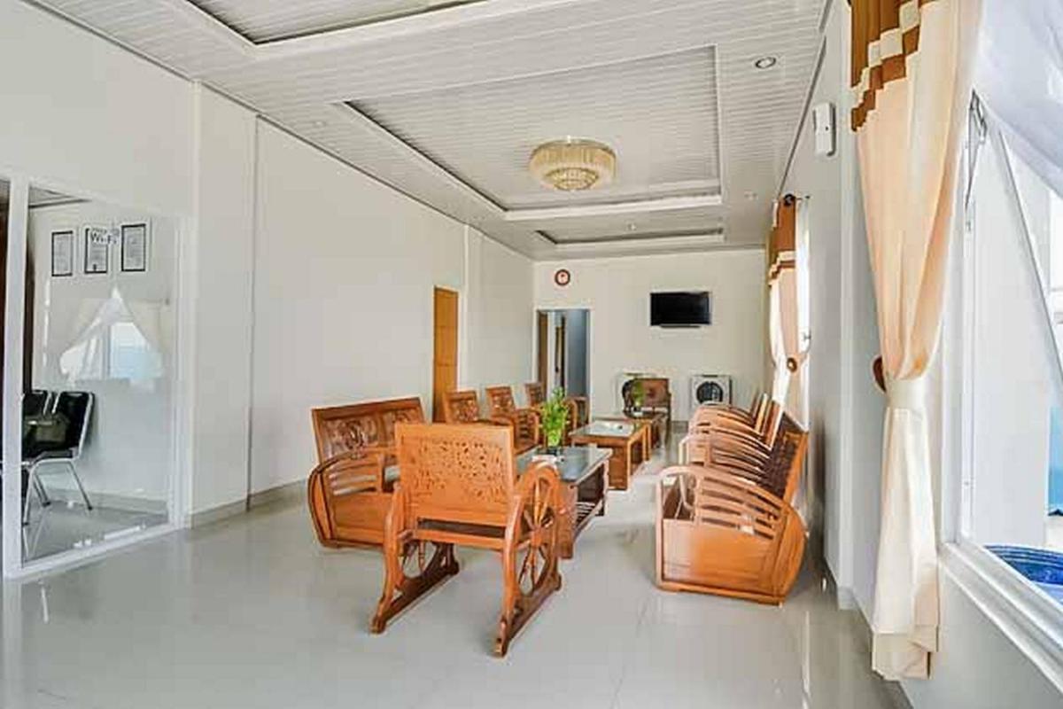 RedDoorz near Palembang Airport 2 - Housity