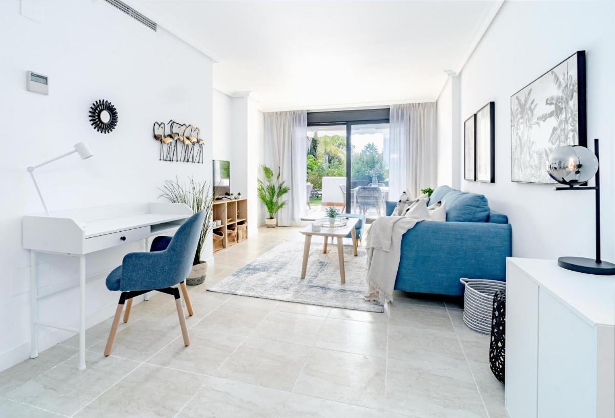 SSG- Modern 2 bedroom apartment sunset golf - Housity