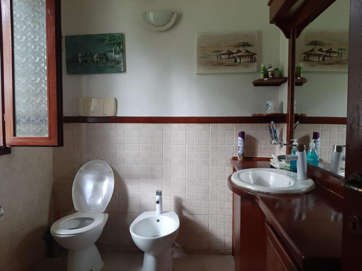 Relaxing one-bedroom cottage with a pool - Housity