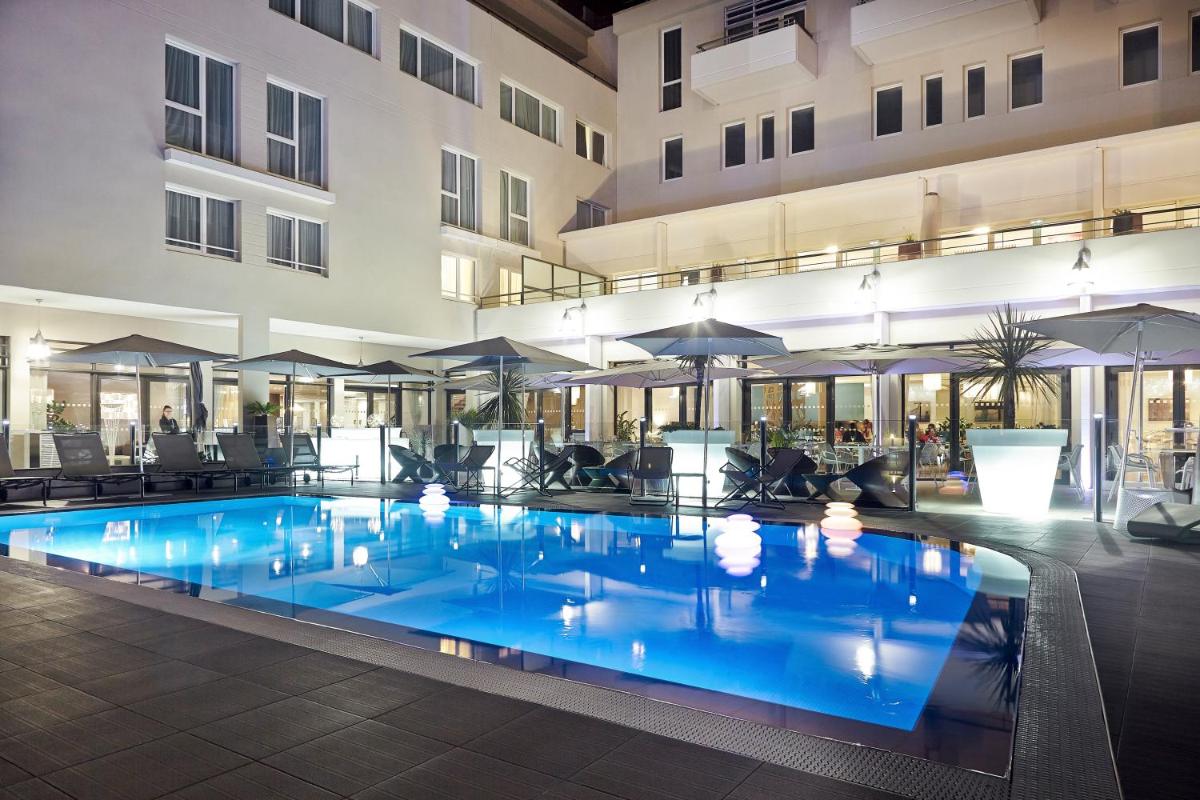 Novotel Avignon Centre - Housity