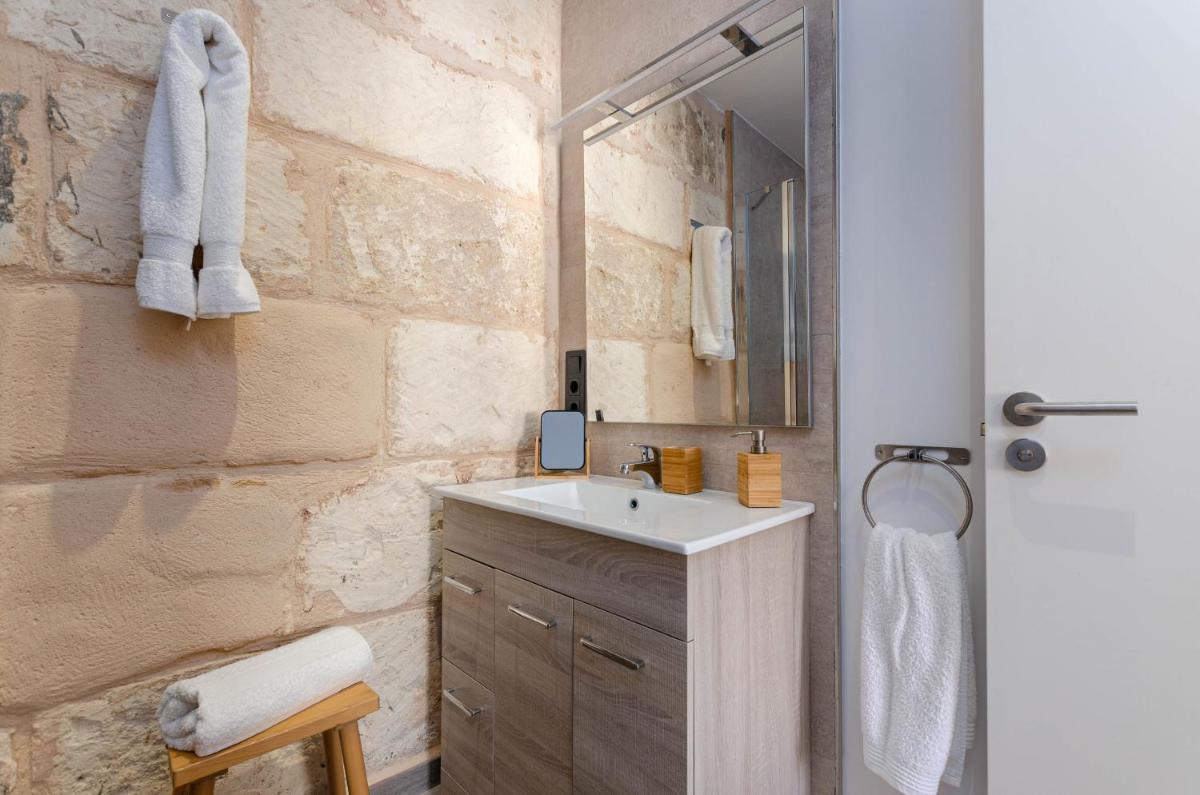 YourHouse Can Jordi, air conditioned holiday house with private pool - Housity