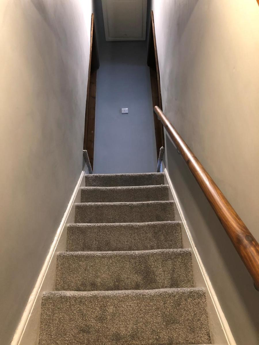 Moss Cottage - Housity
