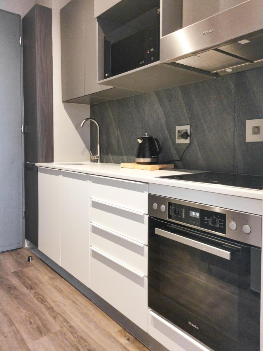 Suitetrails - Menlyn Residence - Luxury Six Sleeper