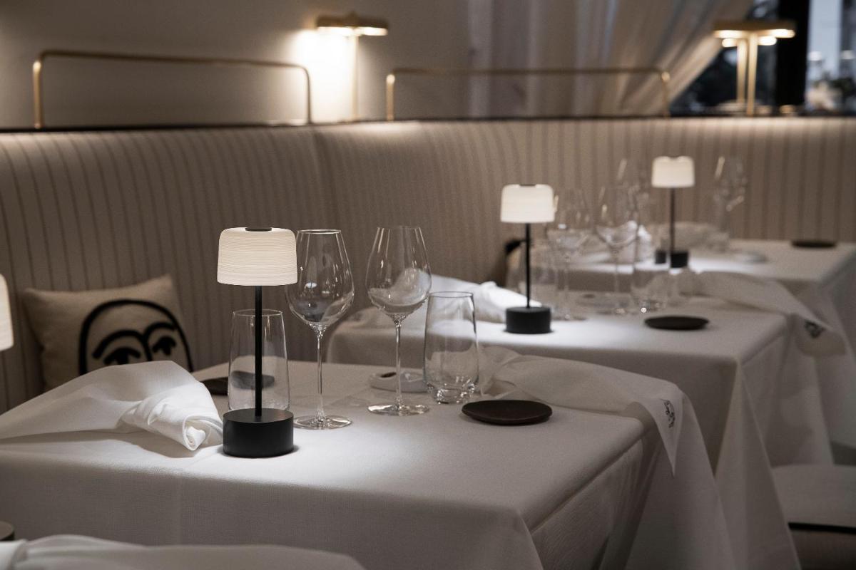 Restaurant ou autre lieu de restauration dans l'établissement Petit Hôtel Confidentiel