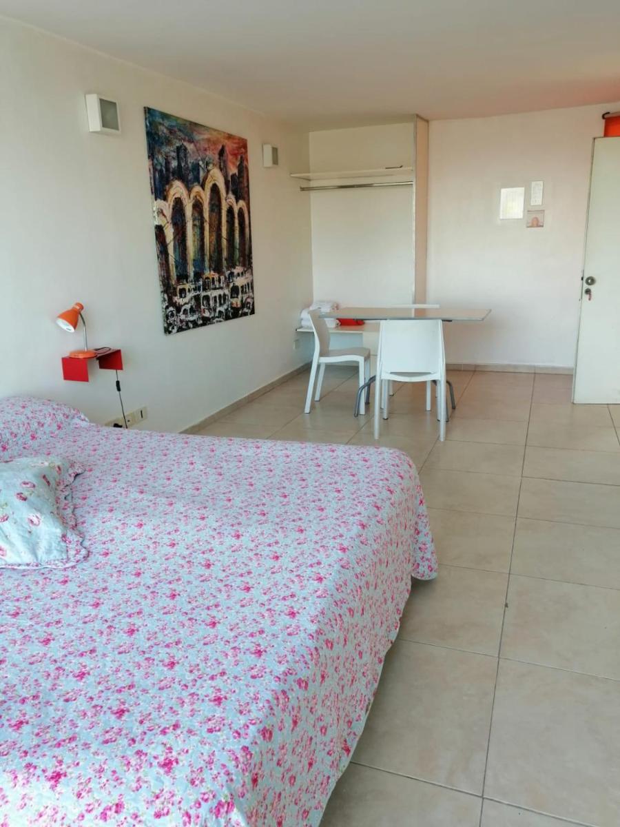 Plaza - Housity