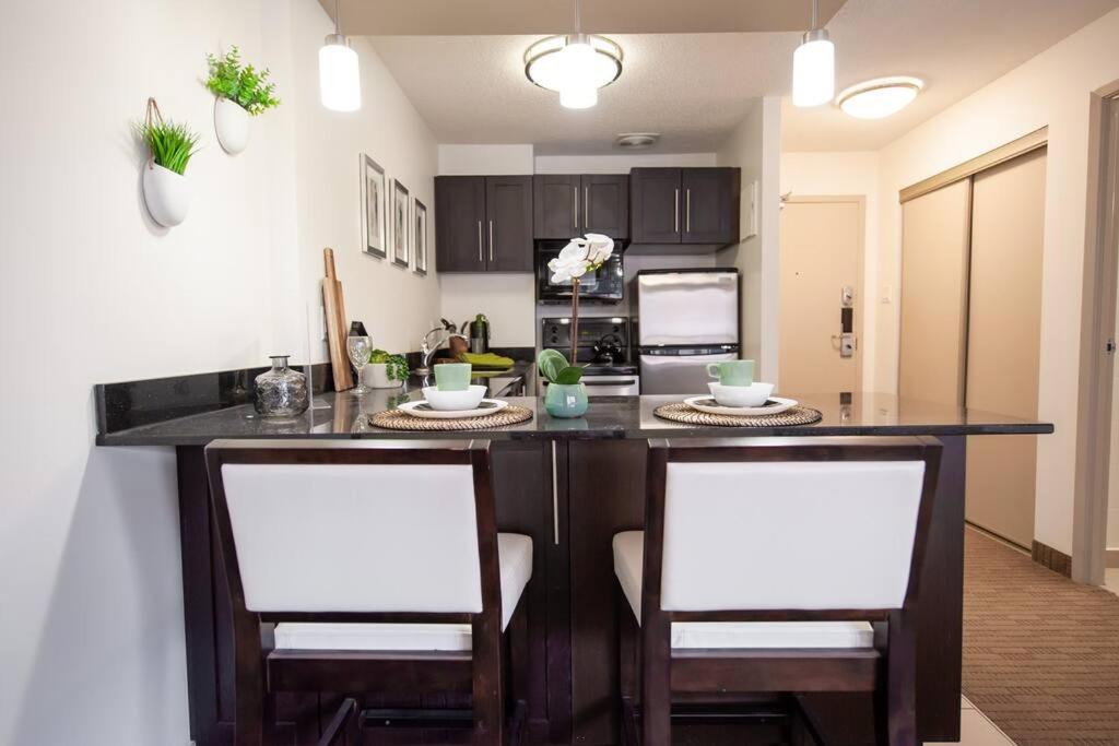 Luxury Studio Downtown #1005 - Housity