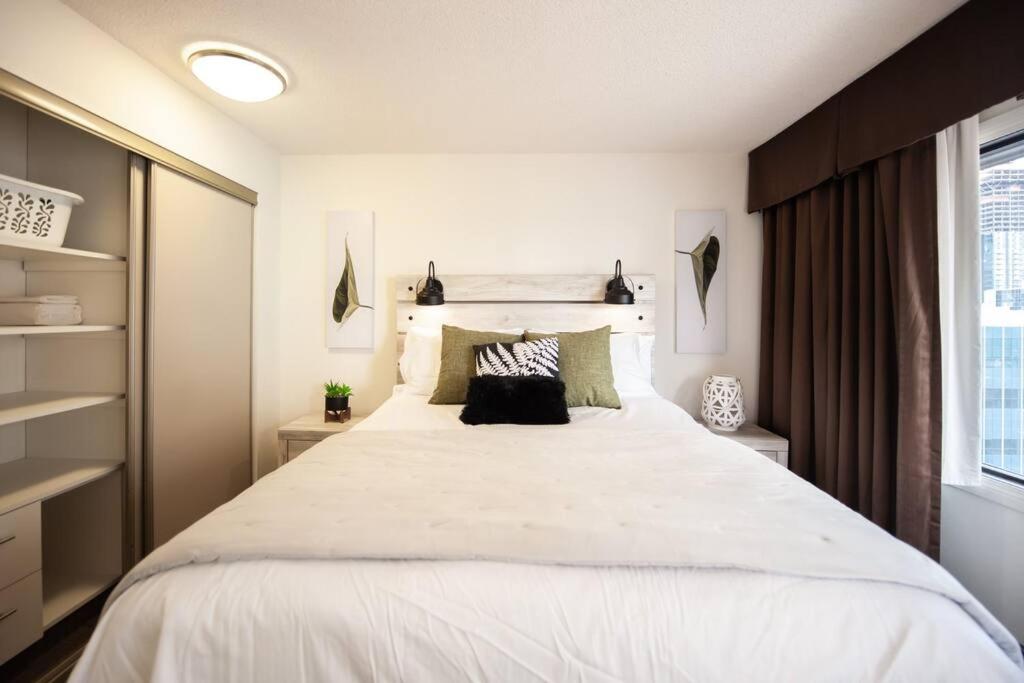 Luxury Studio Downtown #1005 - Housity