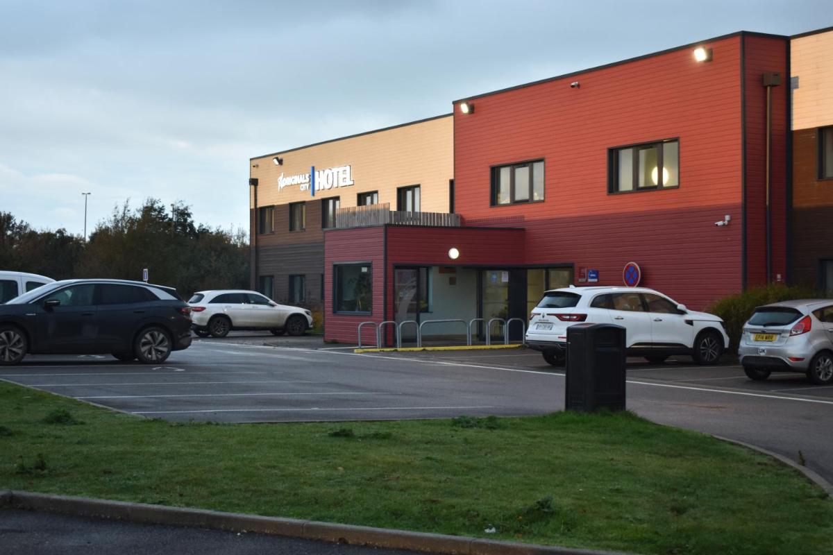 The Originals City, L'Haut' Aile, Coquelles-Calais Tunnel s/Manche L'HAUTAILE - Housity